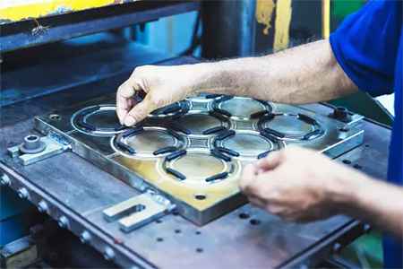 How Do Die Casting Services Work?