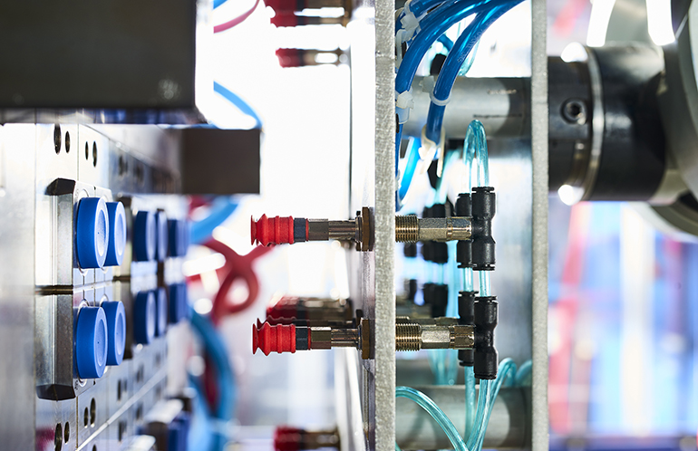 EPDM vsThermoplastics injection molding