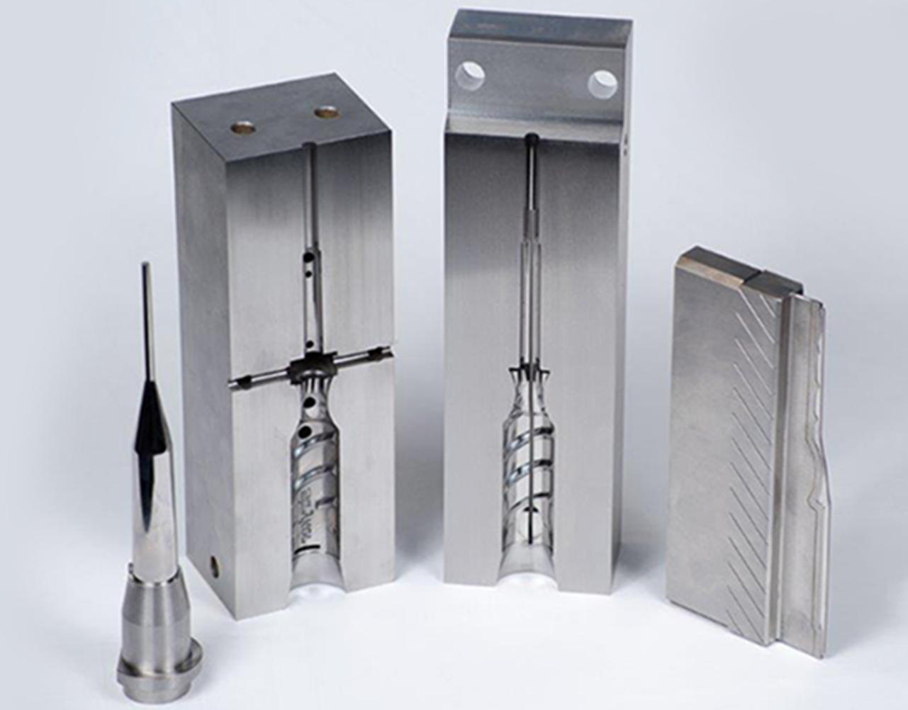 die cast mold vs injection mold-injection mold