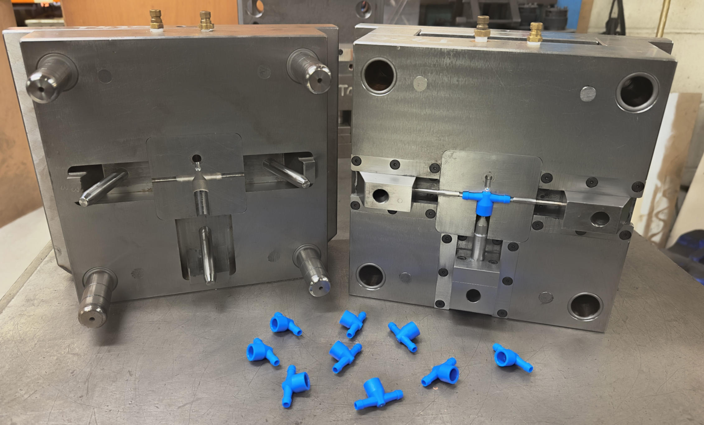 How Long Does an Injection Mold Last-1