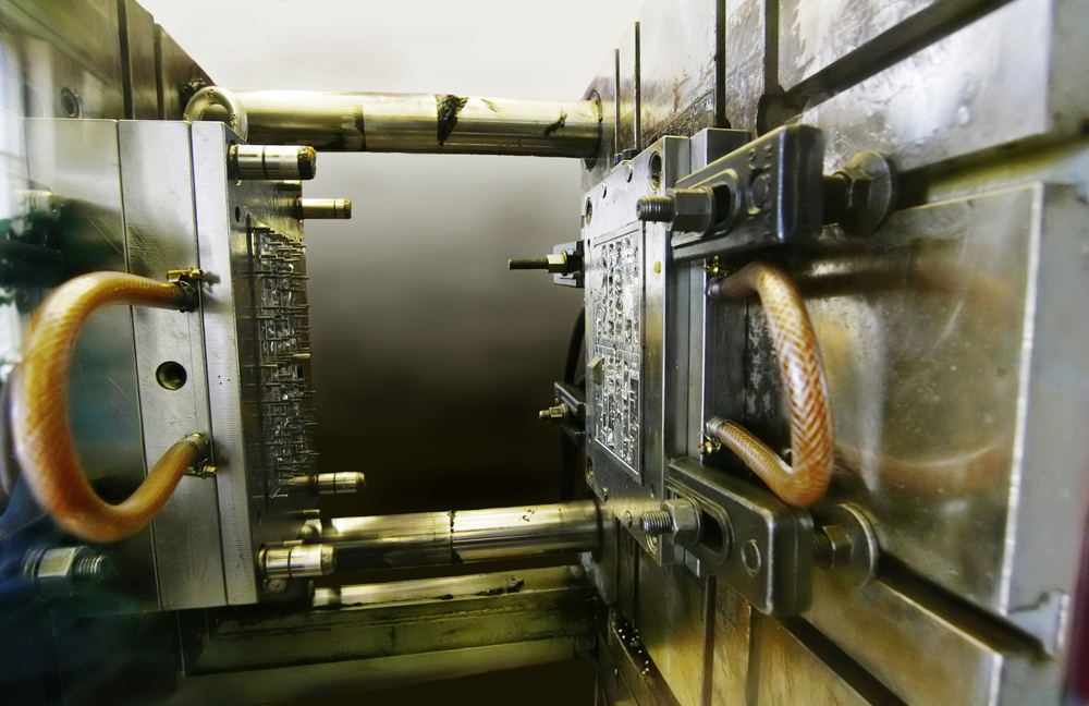 Hot runner in injection molding-2